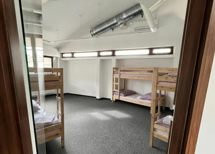 호스텔 Girlstel - Girls Only Space