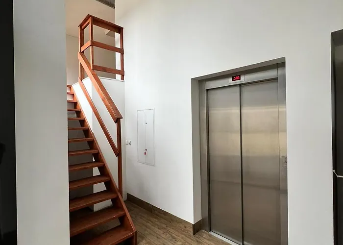 Girlstel - Girls Only Space 호스텔 *