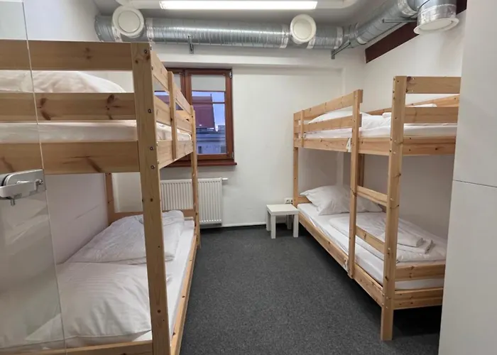 Girlstel - Girls Only Space 호스텔