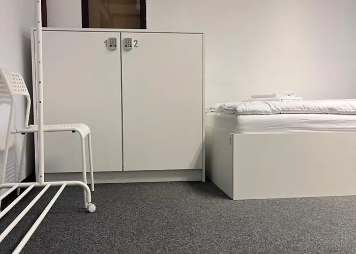 Girlstel - Girls Only Space 호스텔 *