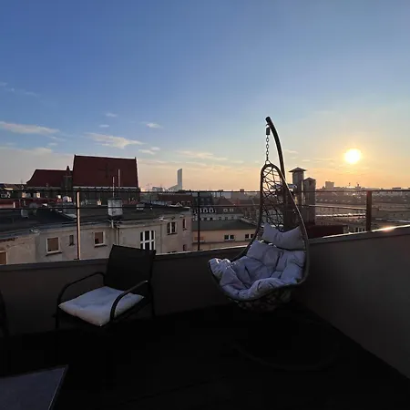 Girlstel - Girls Only Space Hostel Wroclaw