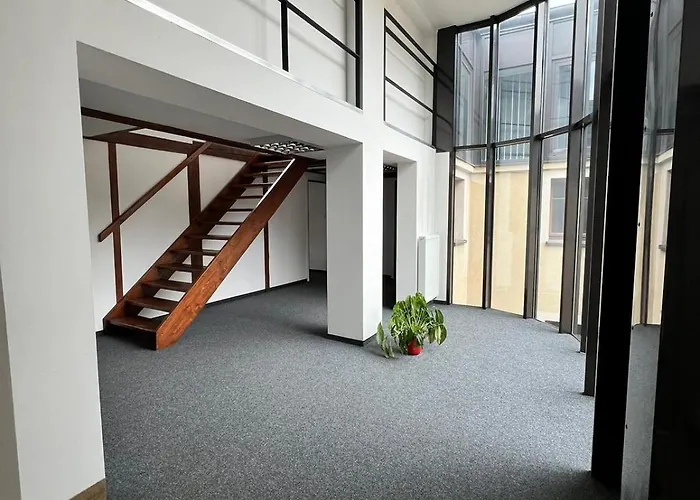 Girlstel - Girls Only Space * Wrocław