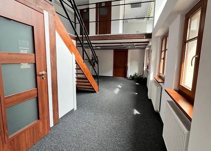 Girlstel - Girls Only Space * Wrocław