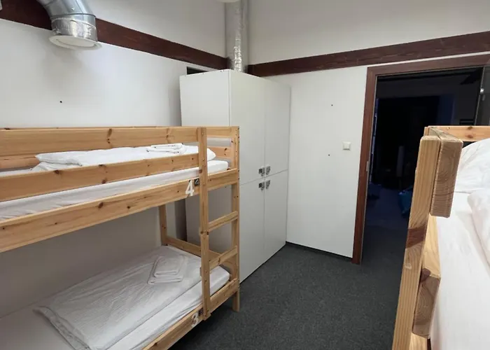 Girlstel - Girls Only Space Hostel