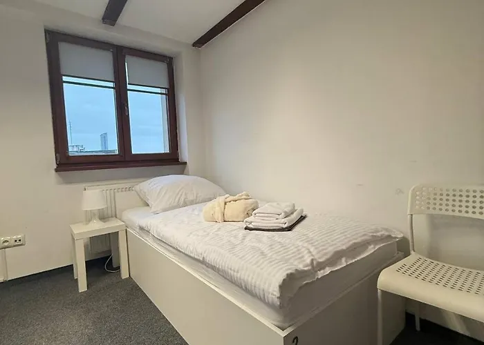 Girlstel - Girls Only Space Wrocław